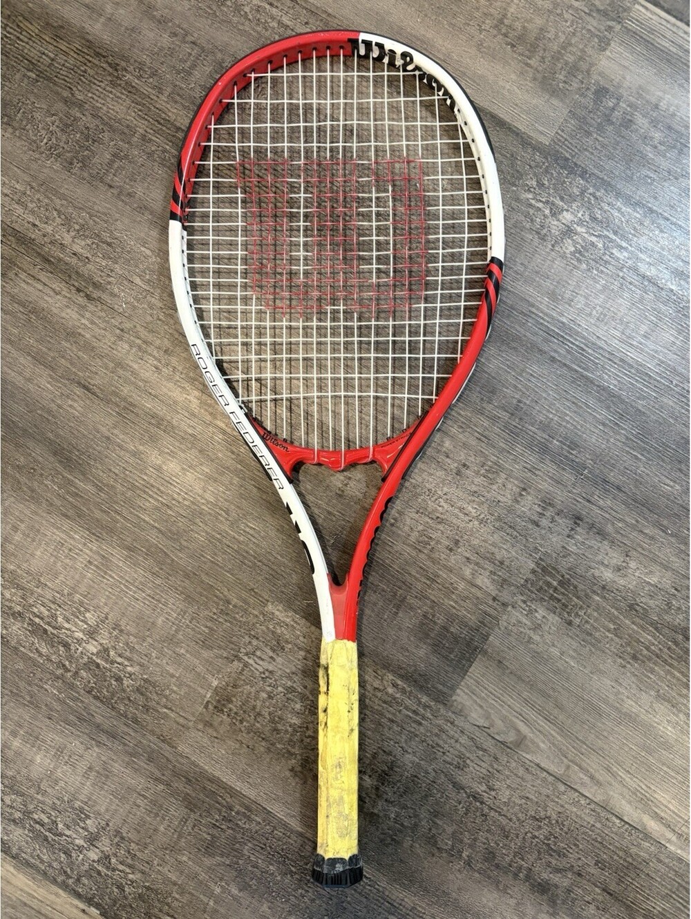 Wilson Federer 110 Tennis Racquet 4 3/8" Grip & 110in² Head Size
